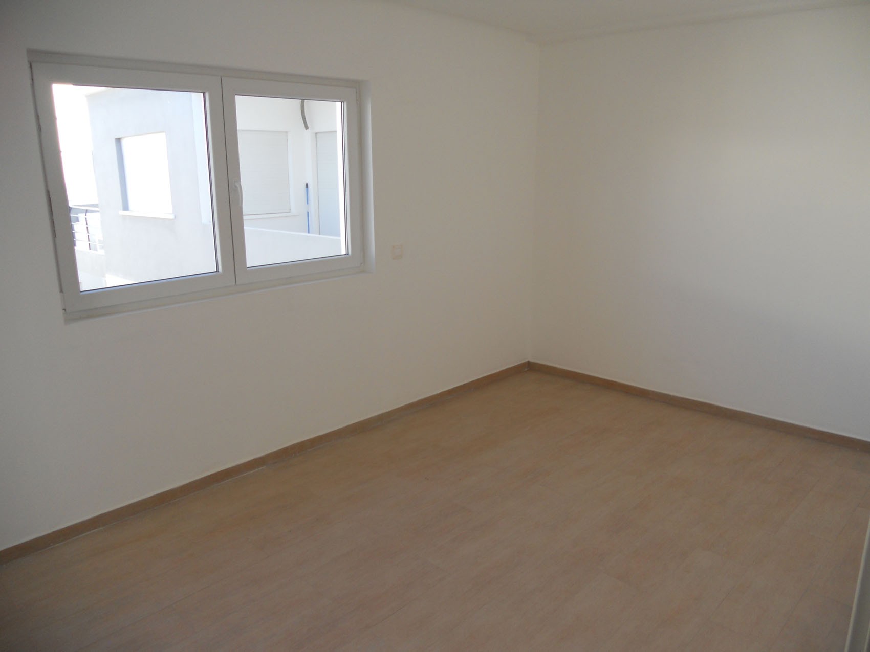 Martil — Appartement de luxe avec piscine à vendre — image 2