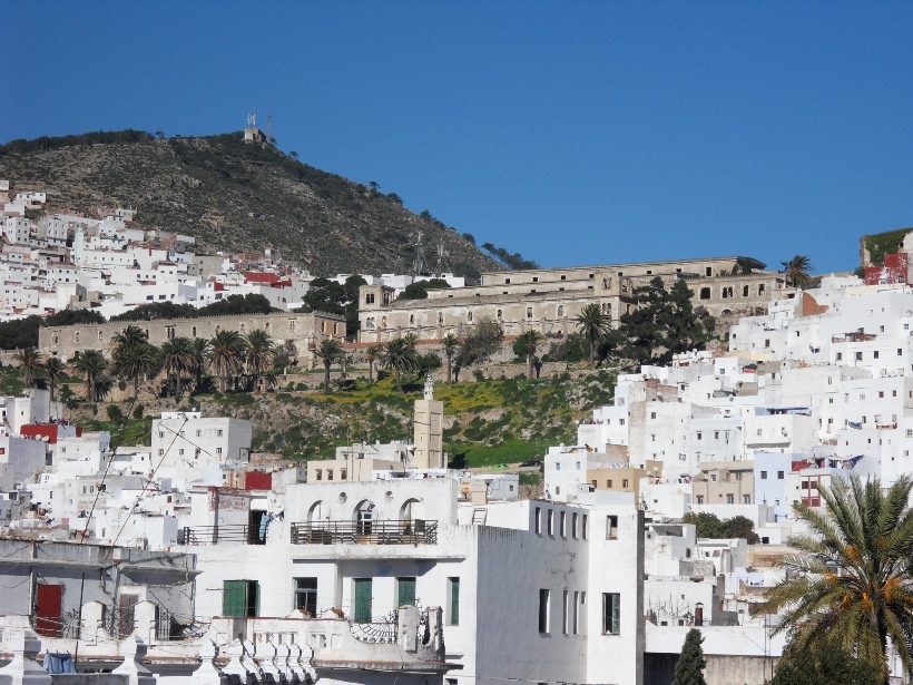 Tétouan, Centre – Un appartement de l&rsquo;époque coloniale à l&rsquo;avenue Med.v