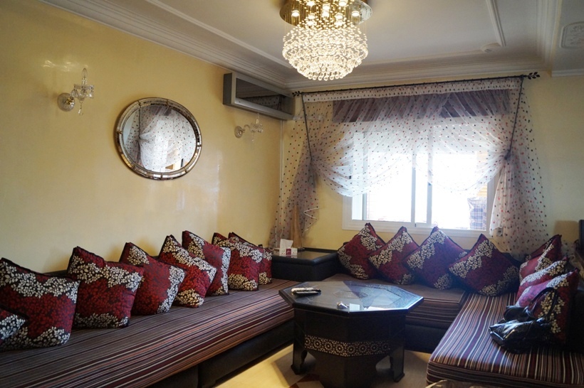 Tétouan, Avenue F.A.R – Grand appartement à vendre — image 2