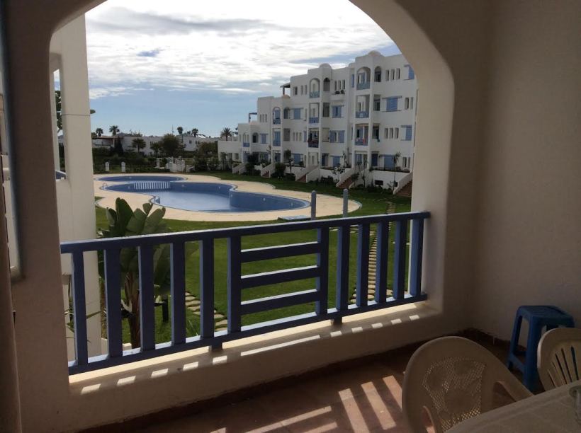 Tétouan, Jawhara Smir – Appartement au 1er étage vue sur piscine à vendre