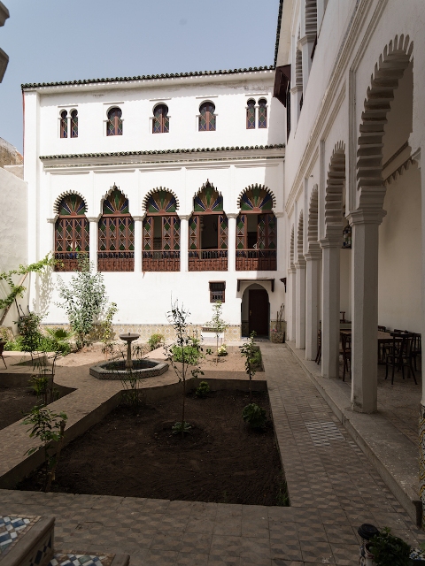 Tetuàn, Medina – Riad con jardín – El hotel perfecto — image 3